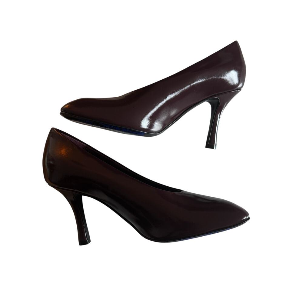Burberry NWB Glossy Bordeaux Leather Baby Pumps - Picture 4 of 8